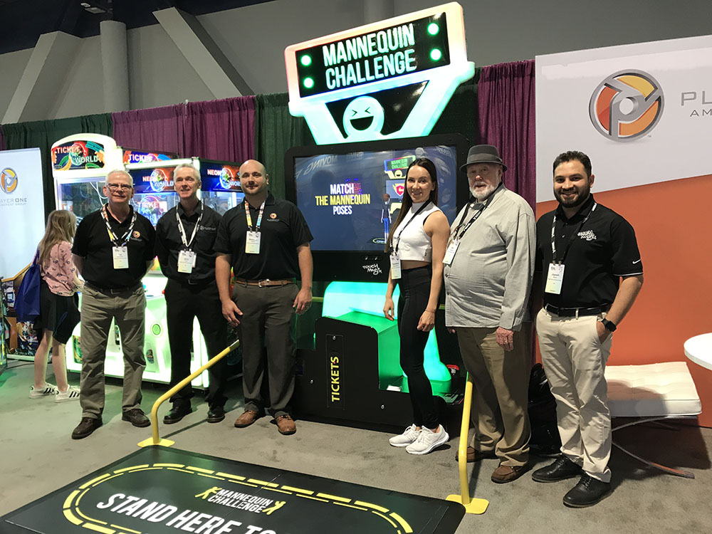 Photo of attendees at Bowl Expo 2018
