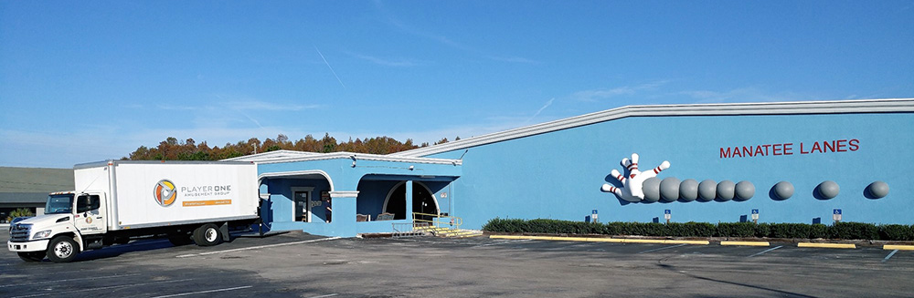 Photo of exterior of Manatee Lanes Bowling